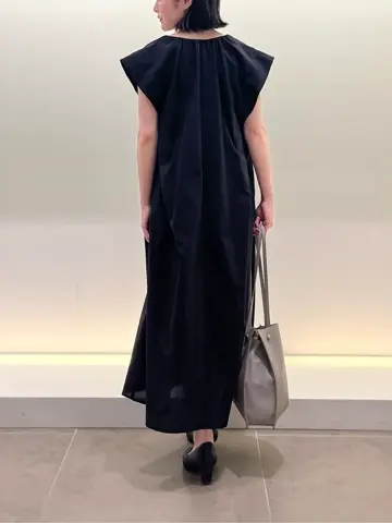 BEIGE， 伊藤 コーディネート画像