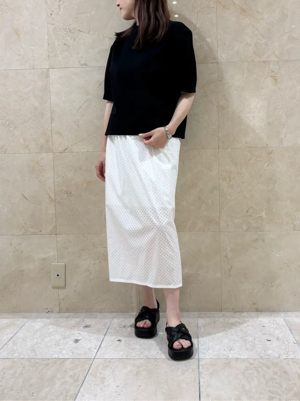 BEIGE， スタッフ コーディネート画像