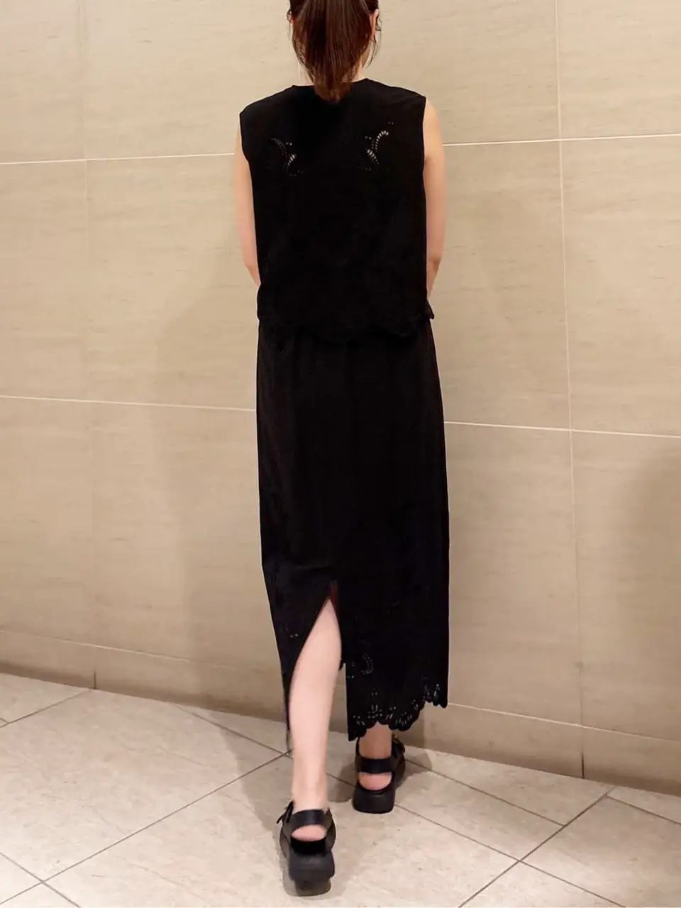 BEIGE， 須藤 コーディネート画像