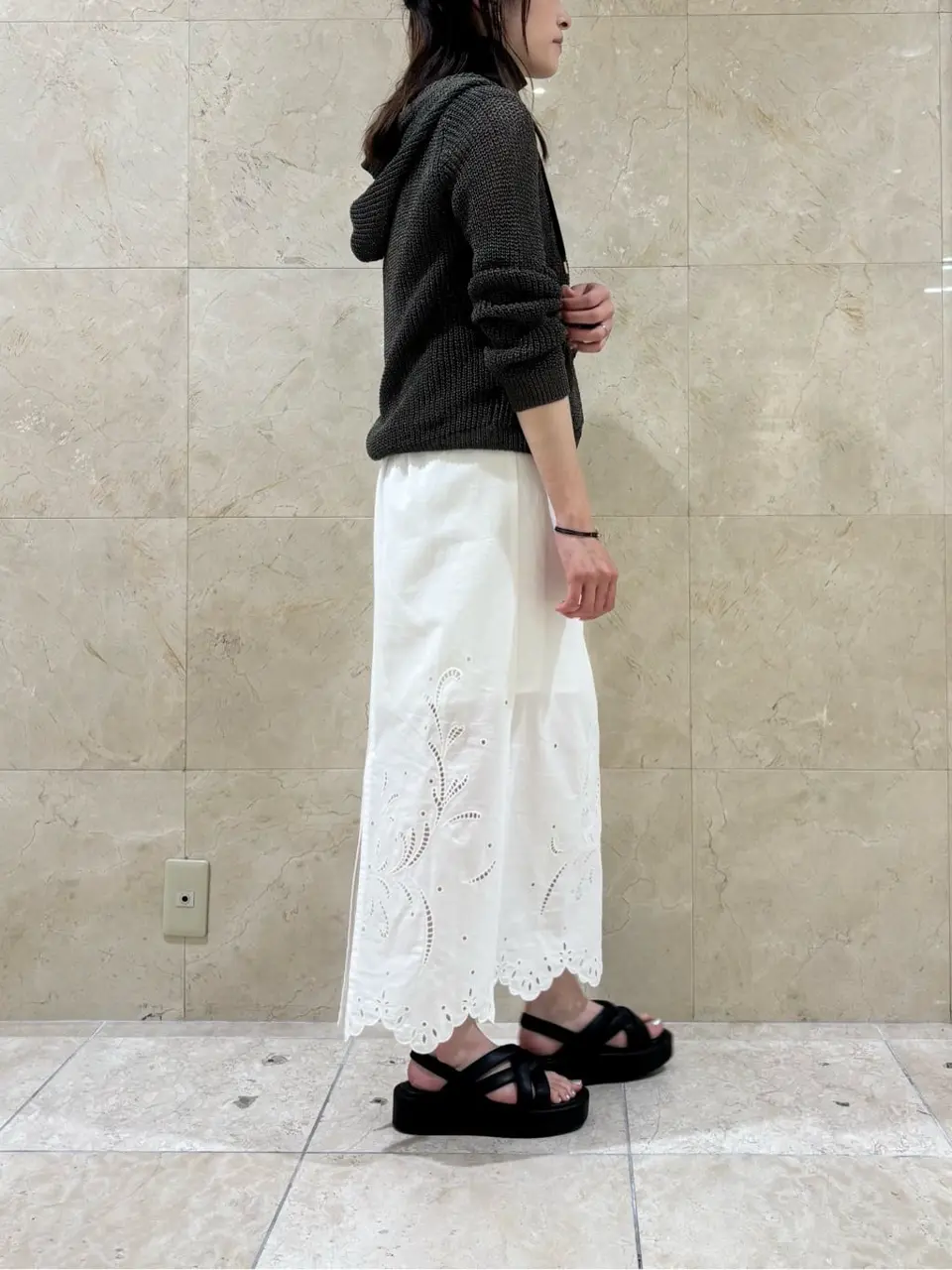 BEIGE， スタッフ コーディネート画像