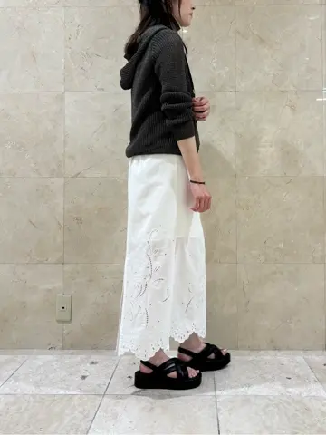 BEIGE， スタッフ コーディネート画像