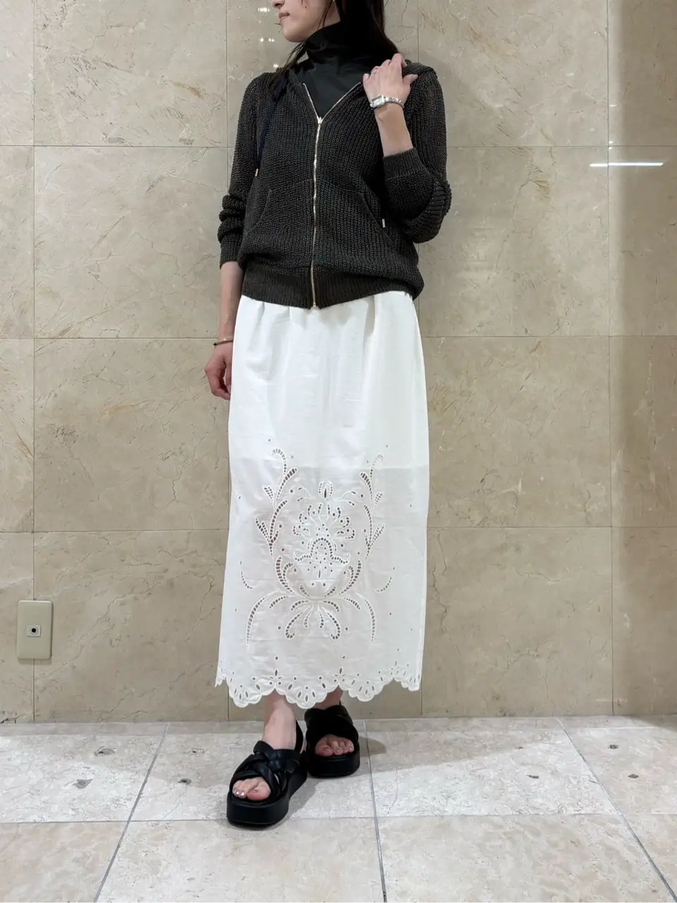 BEIGE， スタッフ コーディネート画像