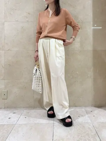 BEIGE， スタッフ コーディネート画像