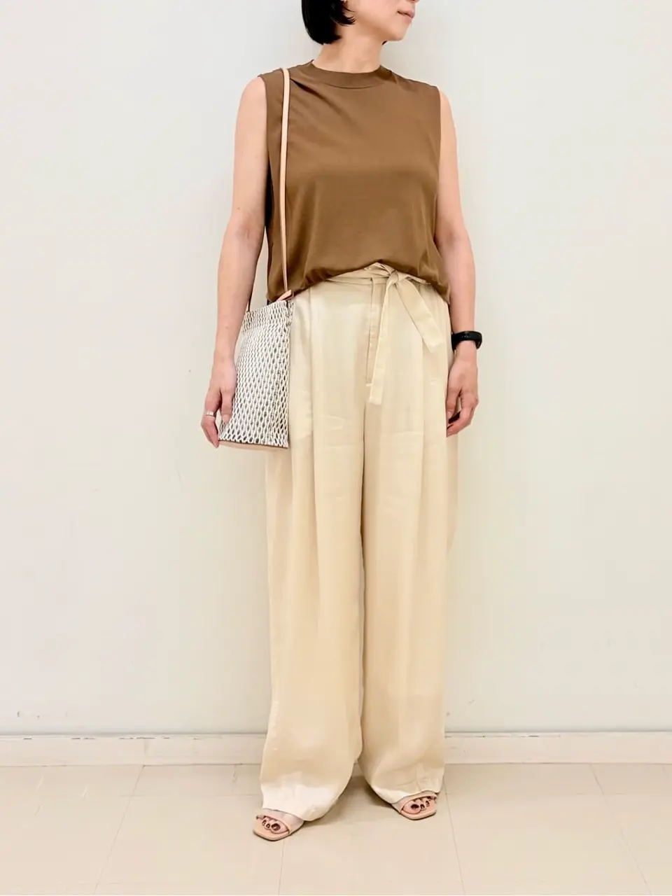 BEIGE， スタッフ コーディネート画像