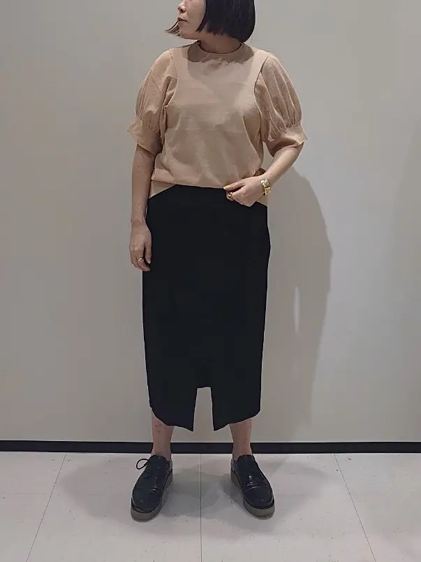 BEIGE， 藤木 コーディネート画像