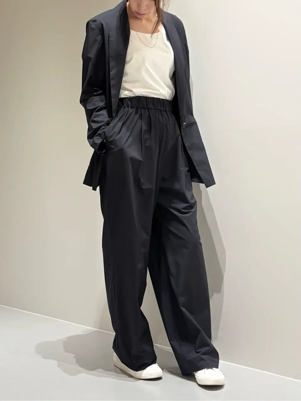 BEIGE， Adachi コーディネート画像