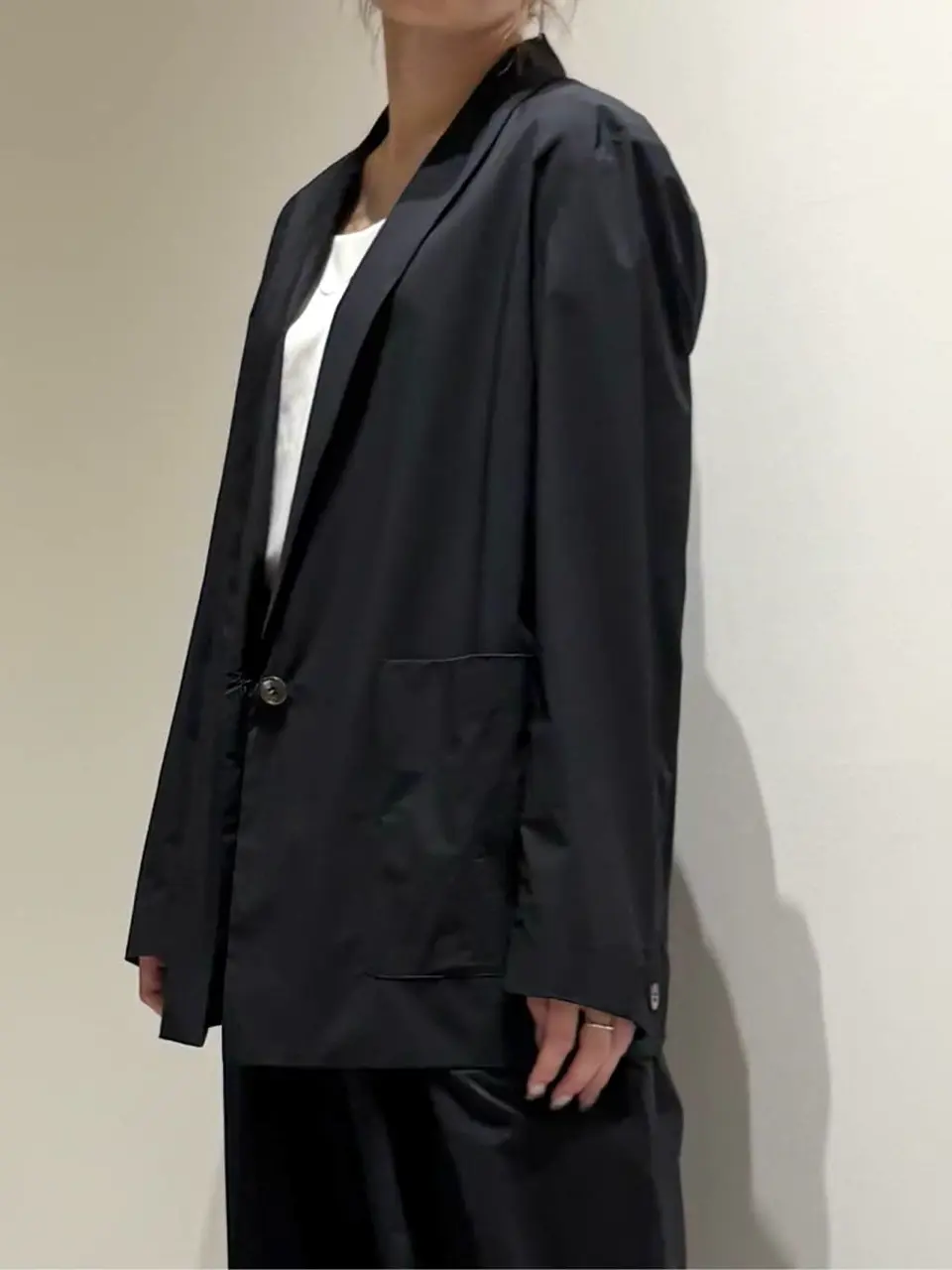 BEIGE， Adachi コーディネート画像