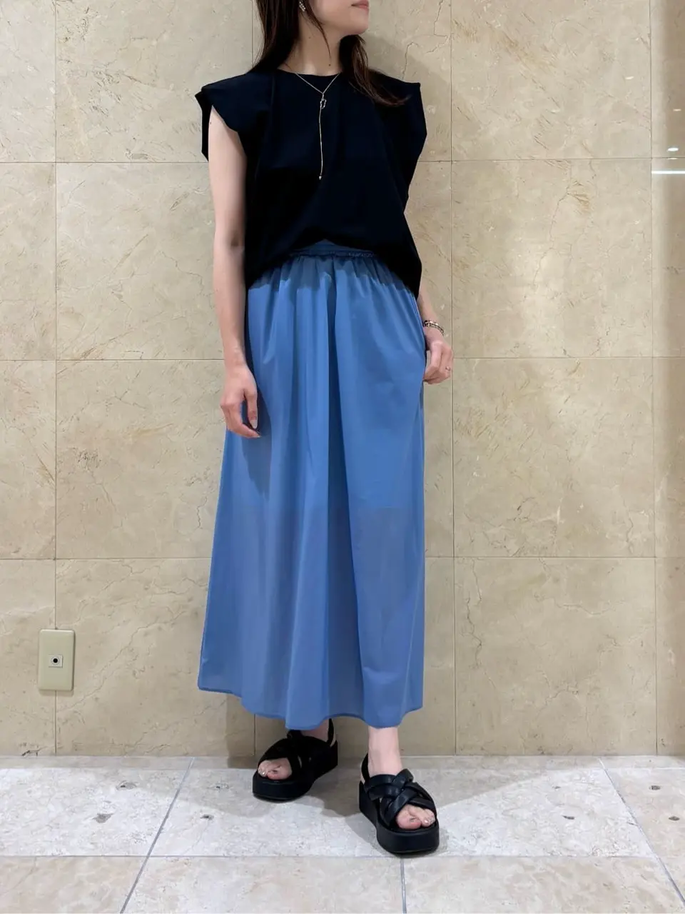 BEIGE， スタッフ コーディネート画像