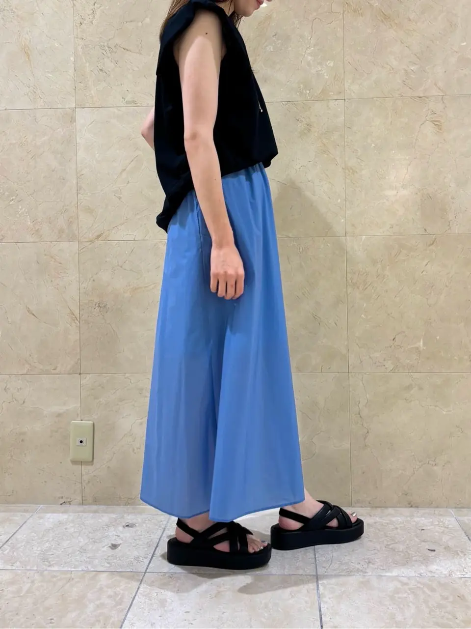 BEIGE， スタッフ コーディネート画像