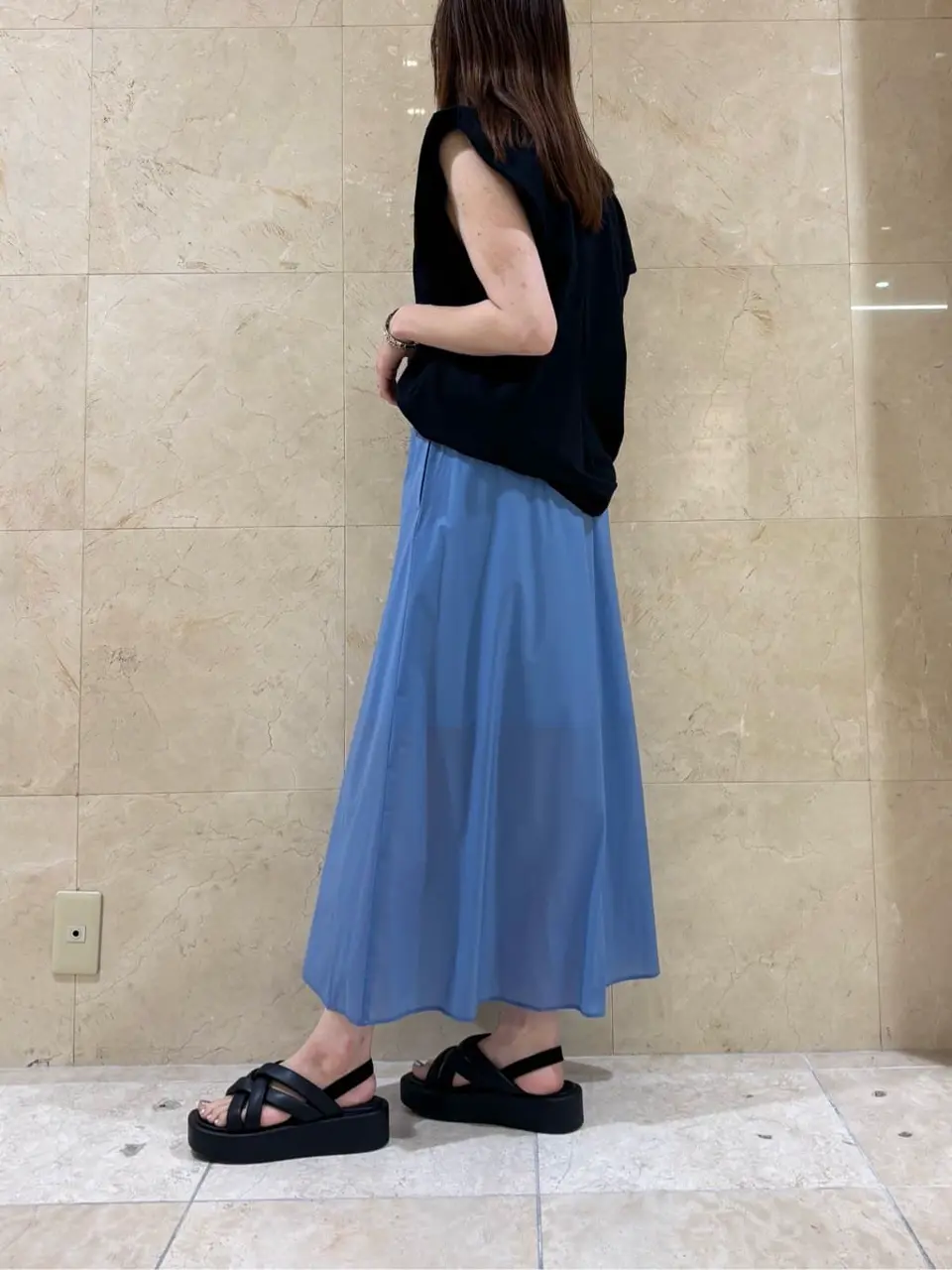 BEIGE， スタッフ コーディネート画像