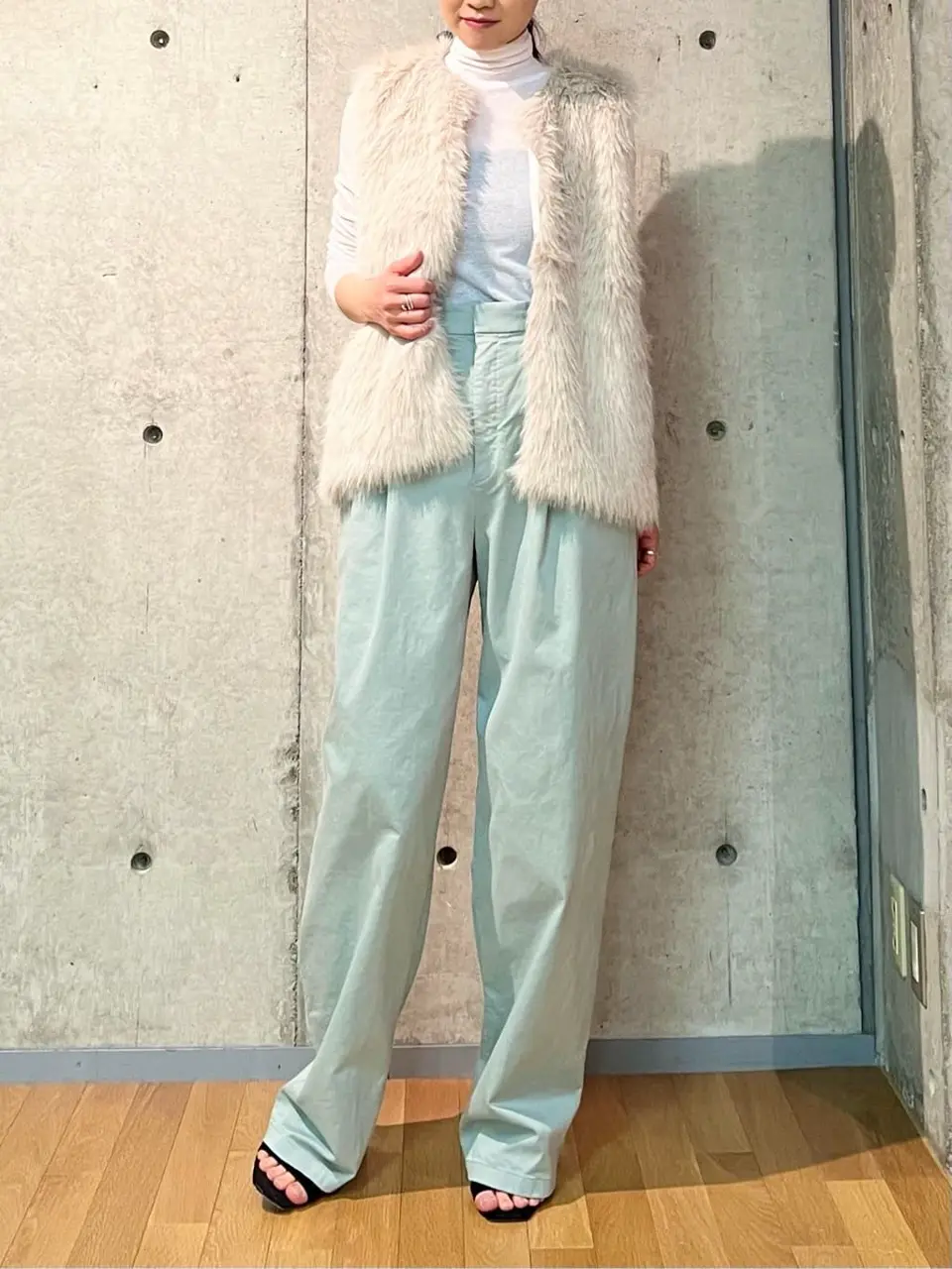 BEIGE， R.A コーディネート画像