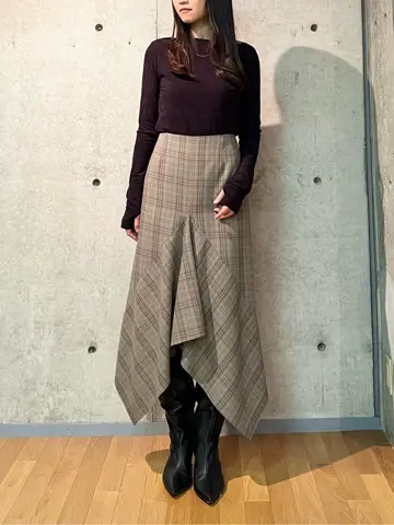 BEIGE， R.A コーディネート画像