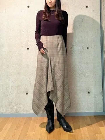 BEIGE， R.A コーディネート画像