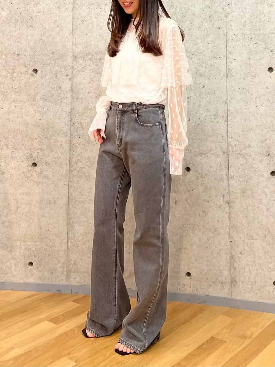 BEIGE， R.A コーディネート画像