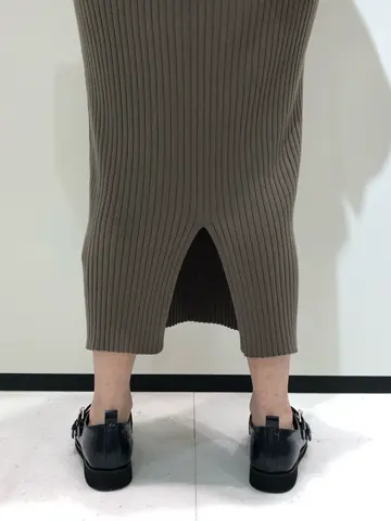 BEIGE， 藤木 コーディネート画像