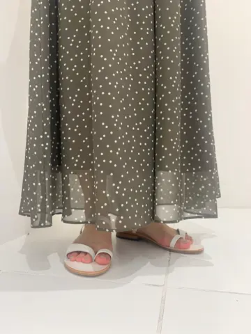 BEIGE， R.A コーディネート画像