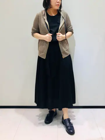 BEIGE， 藤木 コーディネート画像