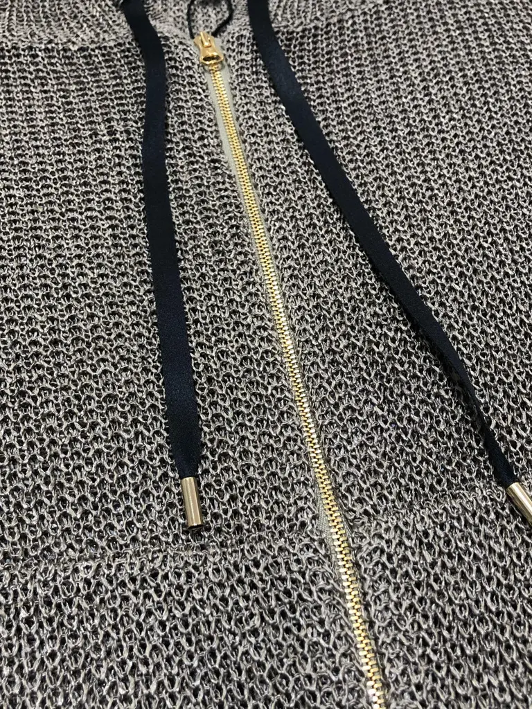 BEIGE， 藤木 コーディネート画像