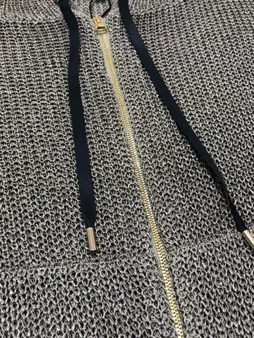 BEIGE， 藤木 コーディネート画像