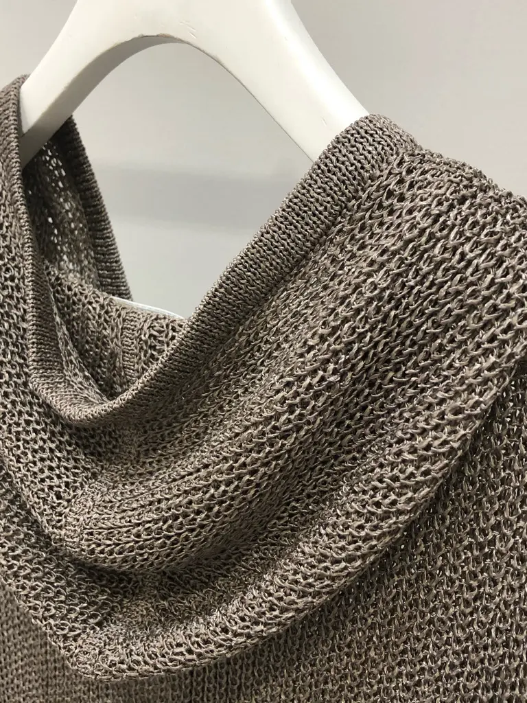 BEIGE， 藤木 コーディネート画像