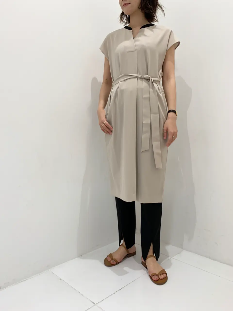 BEIGE， R.A コーディネート画像