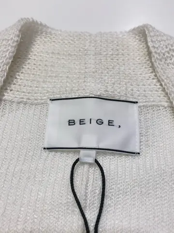 BEIGE， 藤木 コーディネート画像