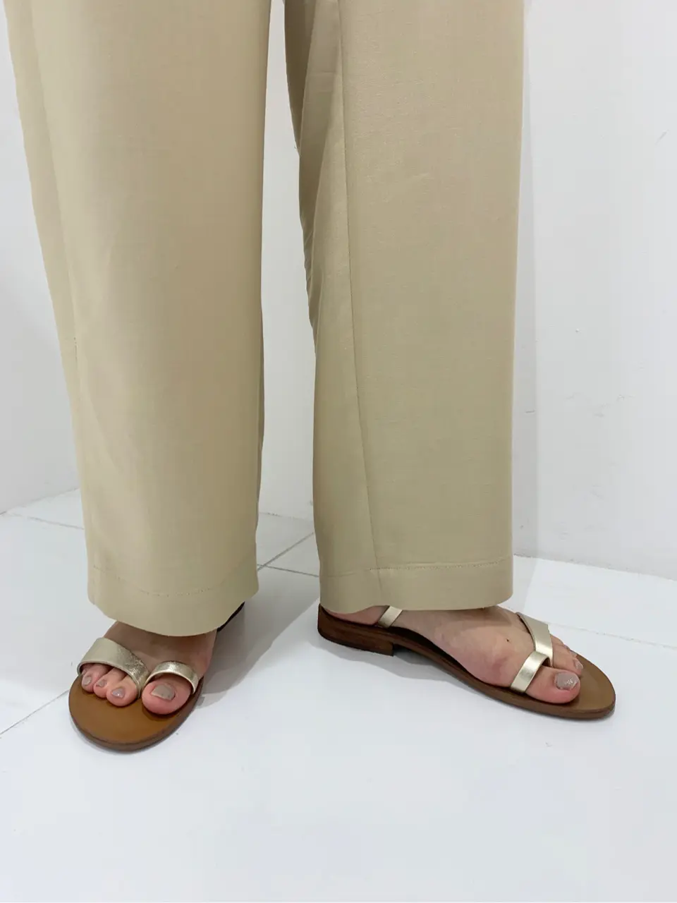 BEIGE， R.A コーディネート画像