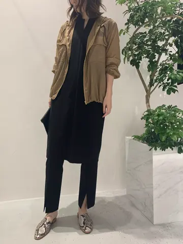 BEIGE， 小泉 コーディネート画像