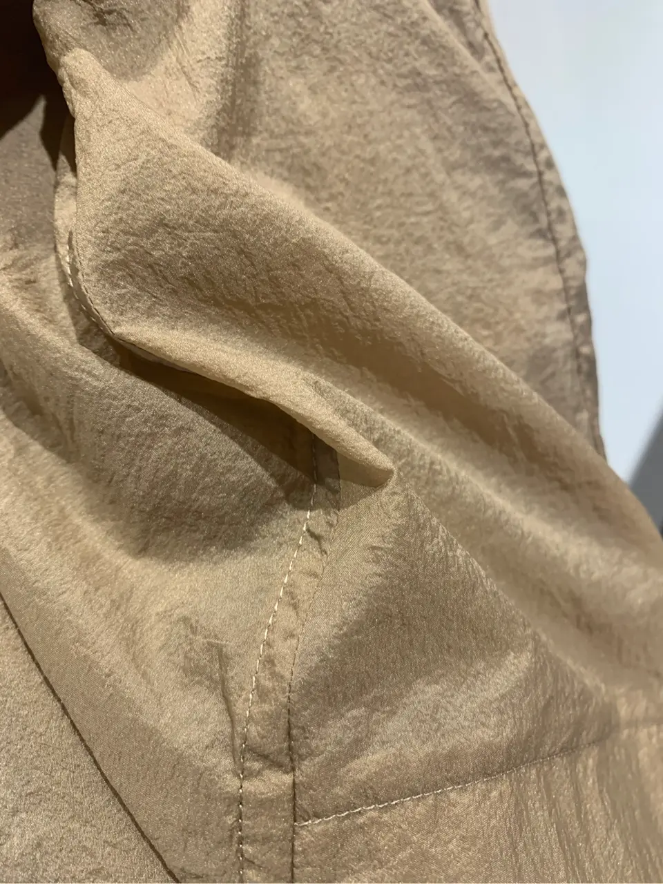 BEIGE， 小泉 コーディネート画像