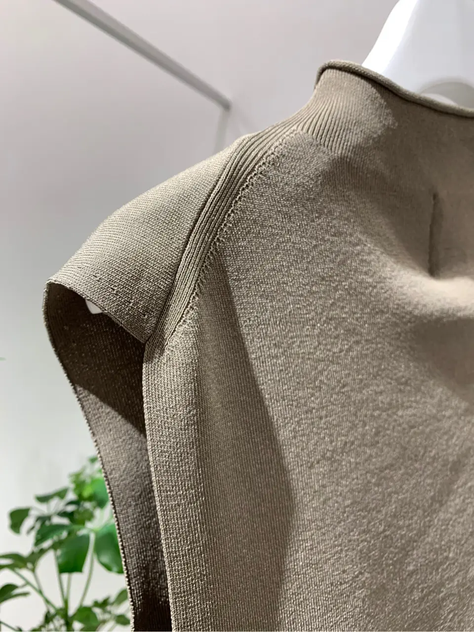 BEIGE， 小泉 コーディネート画像