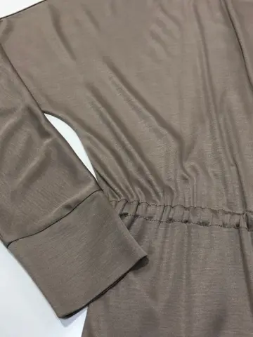 BEIGE， 藤木 コーディネート画像