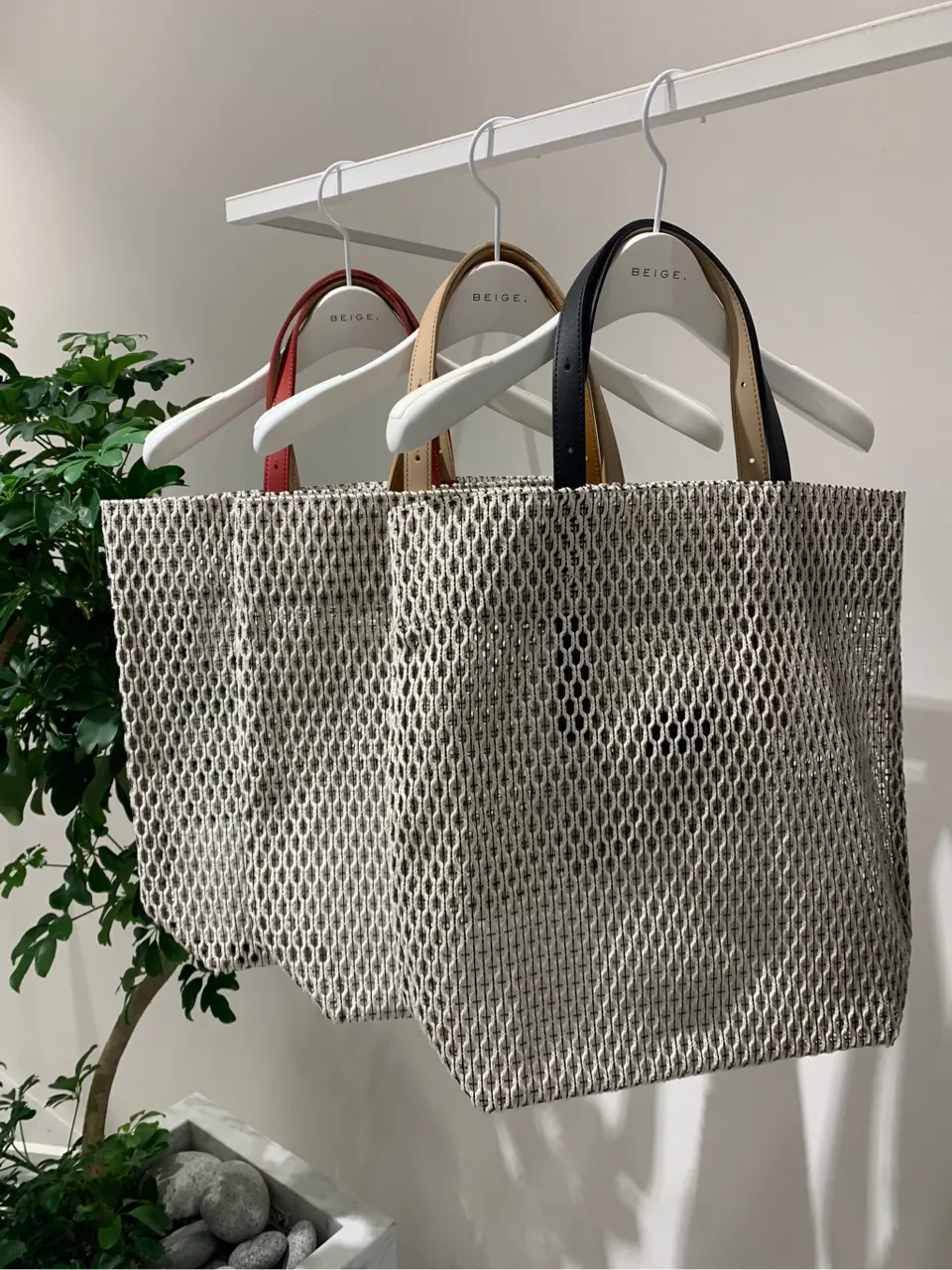 BEIGE， 小泉 コーディネート画像