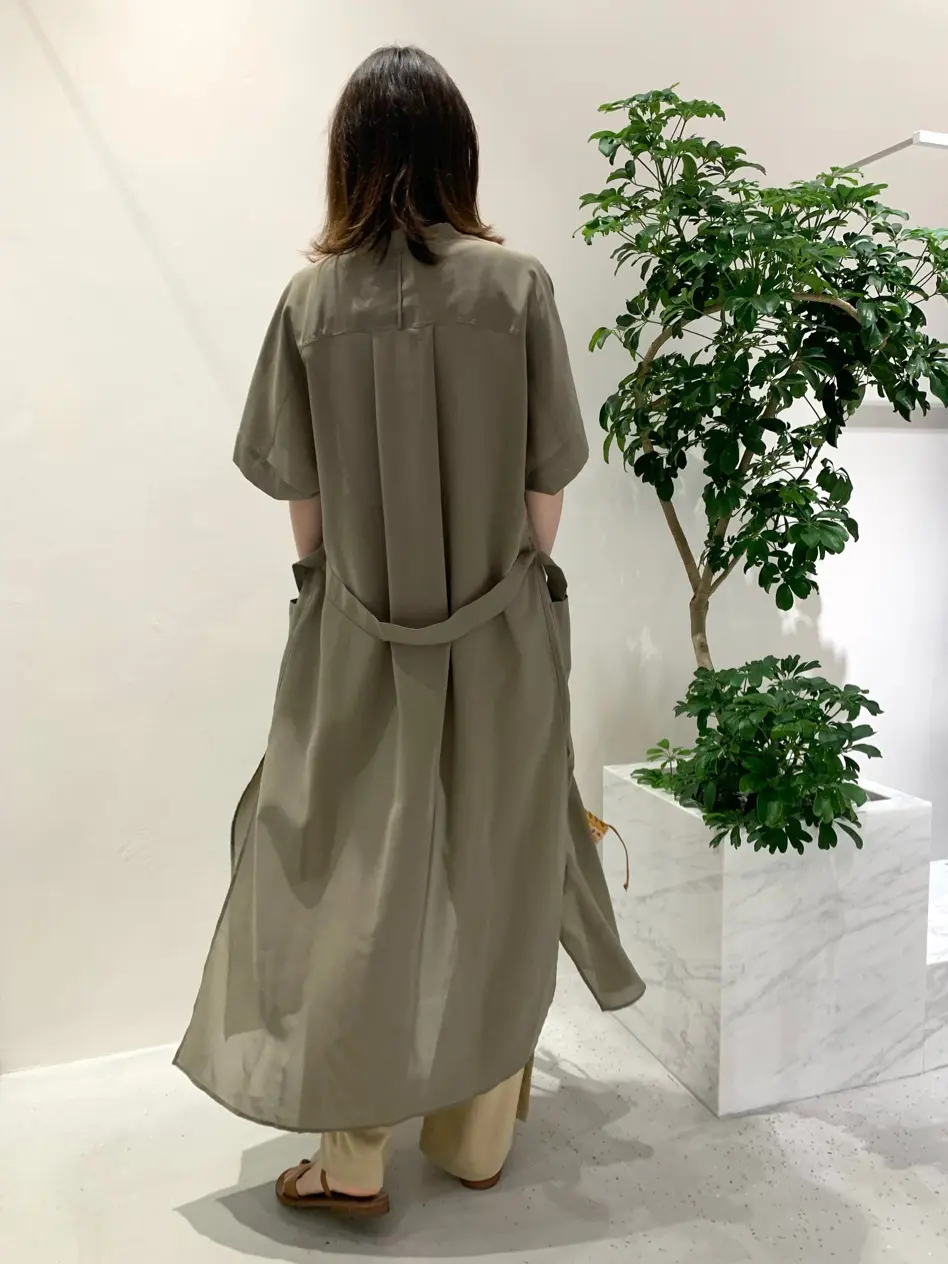 BEIGE， 小泉 コーディネート画像