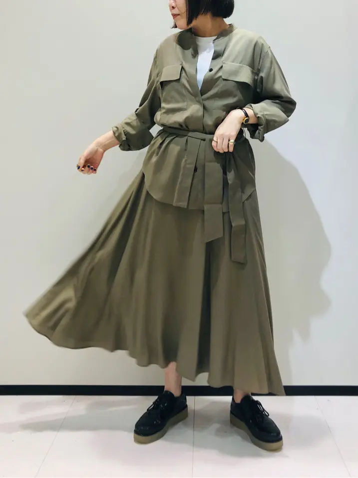 BEIGE， 藤木 コーディネート画像