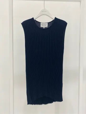 BEIGE， R.A コーディネート画像