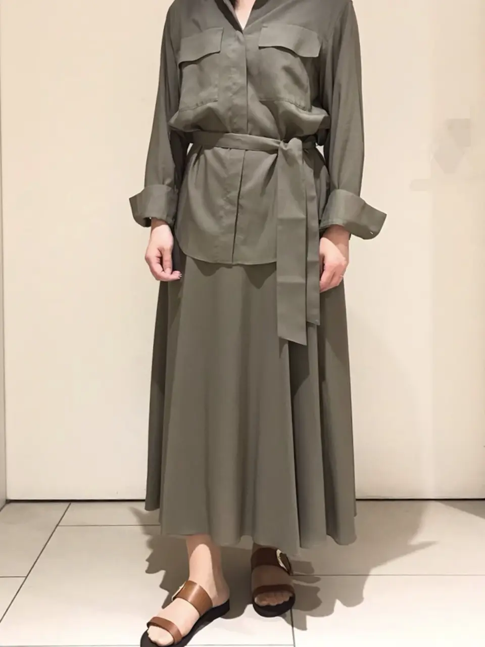 BEIGE， スタッフ コーディネート画像