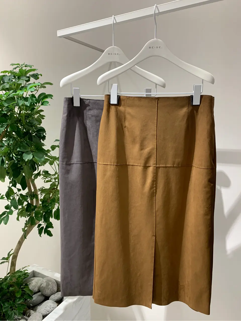 BEIGE， 小泉 コーディネート画像