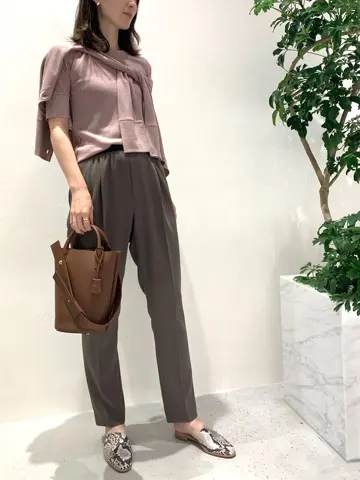 BEIGE， 小泉 コーディネート画像