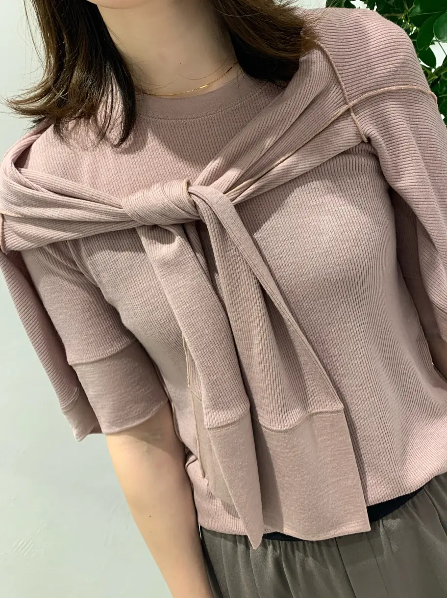 BEIGE， 小泉 コーディネート画像