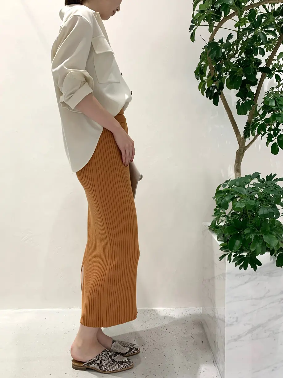 BEIGE， 小泉 コーディネート画像