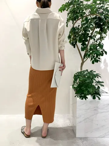BEIGE， 小泉 コーディネート画像