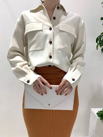 BEIGE， 小泉 コーディネート画像