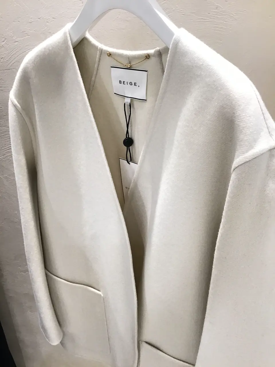 BEIGE， 宮坂 コーディネート画像