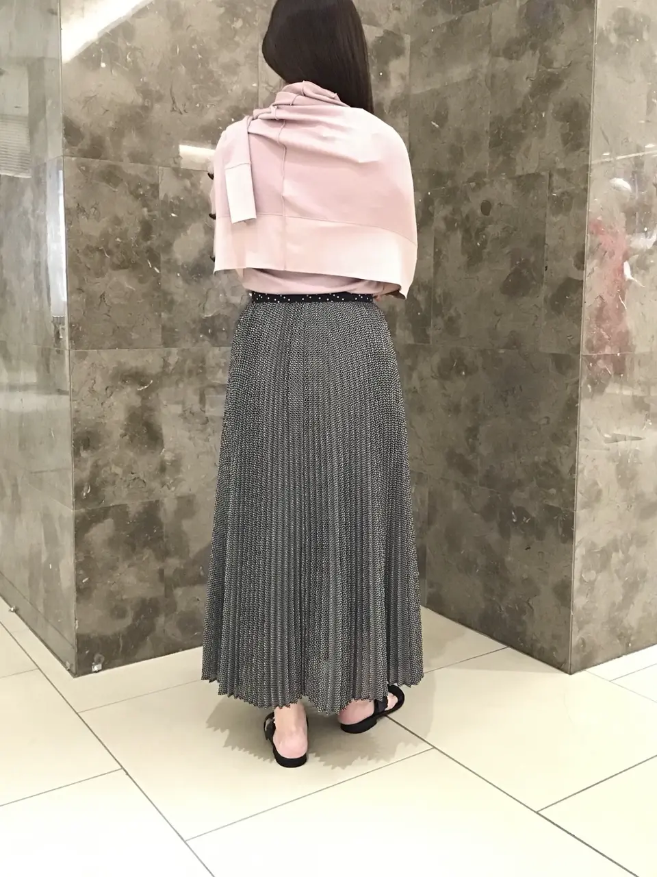 BEIGE， スタッフ コーディネート画像