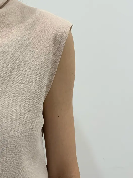 BEIGE， アライ コーディネート画像