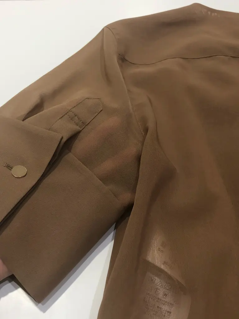 BEIGE， 藤木 コーディネート画像