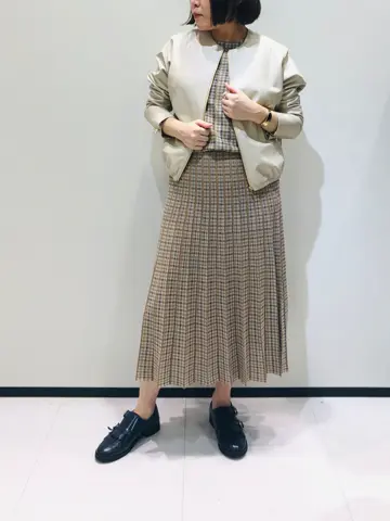 BEIGE， 藤木 コーディネート画像