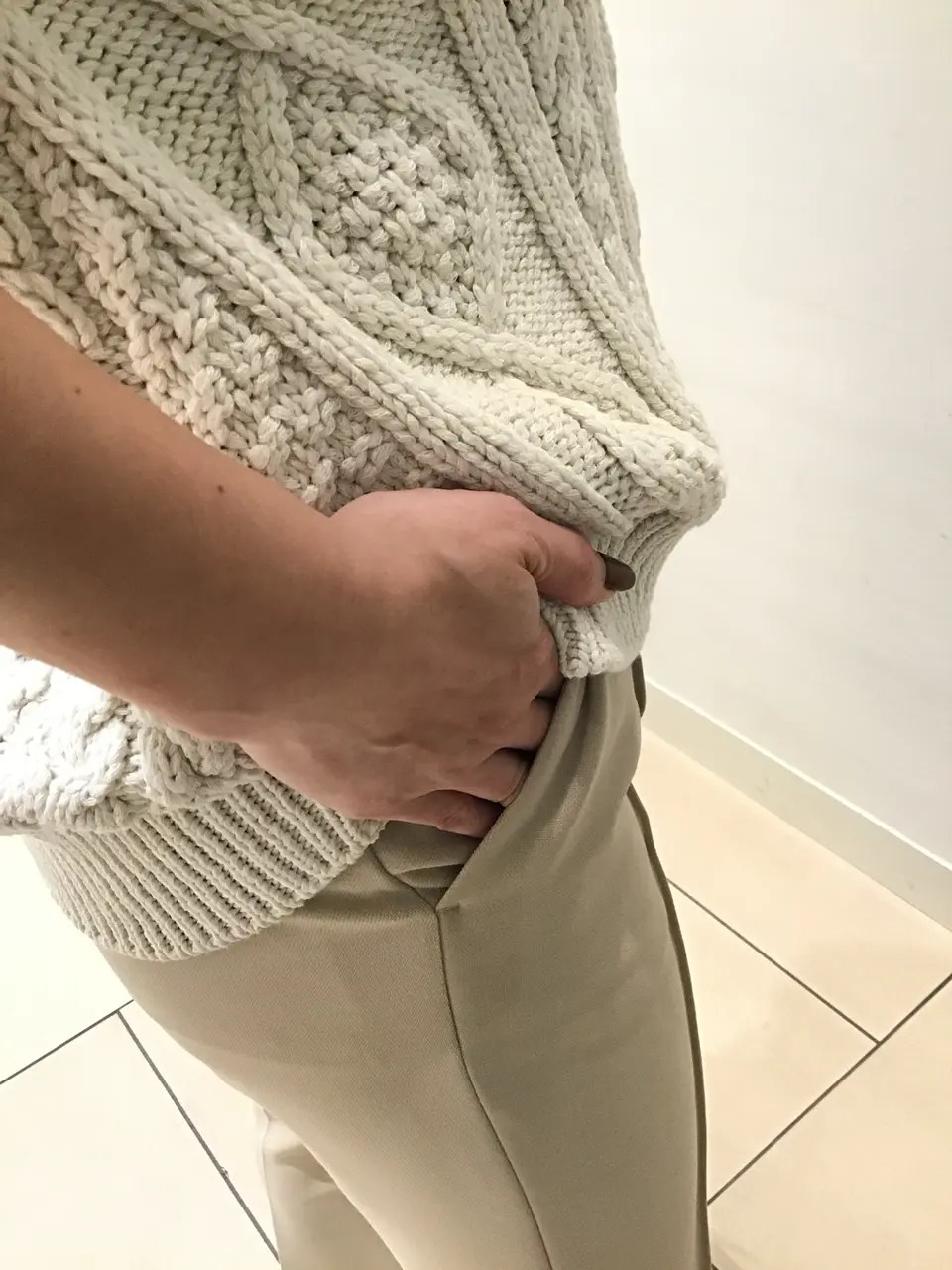 BEIGE， 宮坂 コーディネート画像