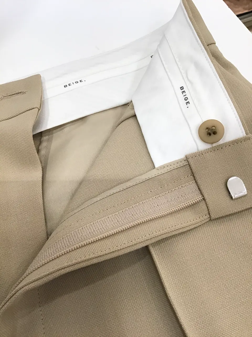 BEIGE， 宮坂 コーディネート画像