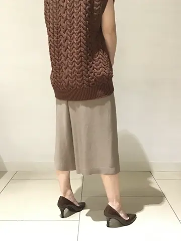 BEIGE， 宮坂 コーディネート画像